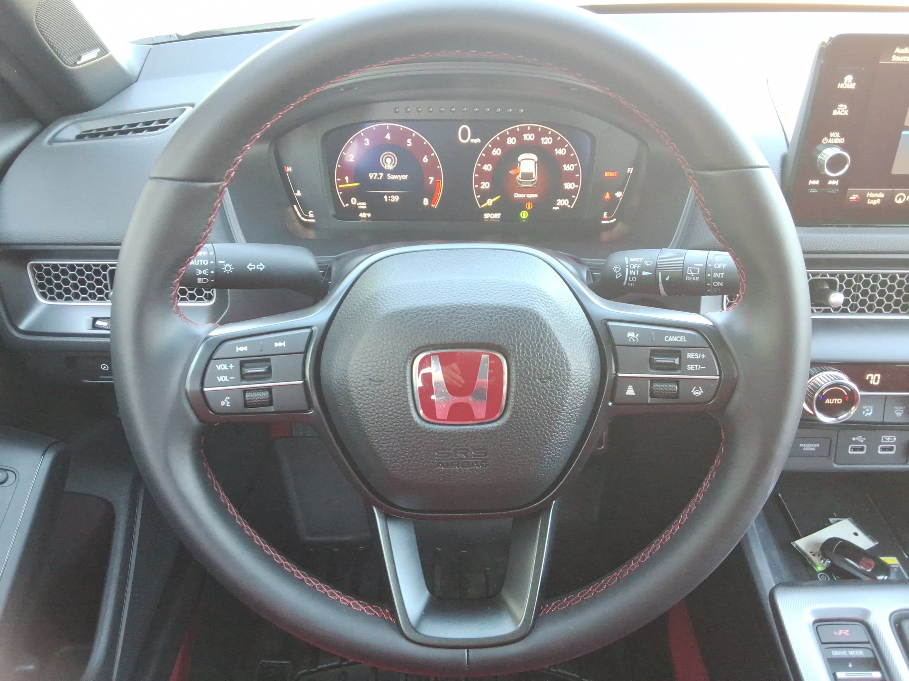 Used 2025 Honda Civic Type R image 4