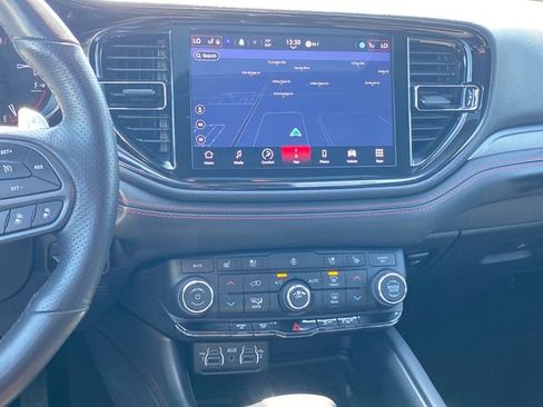 Used 2025 Dodge Durango R/T AWD/4WD image 10