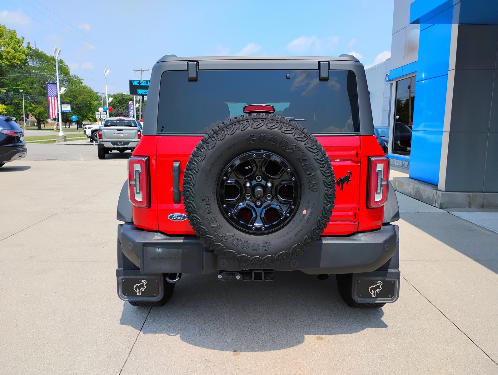 Used 2023 Ford Bronco Wildtrak AWD/4WD image 8