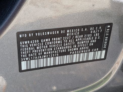 Used 2018 Volkswagen Jetta SEL FWD image 30