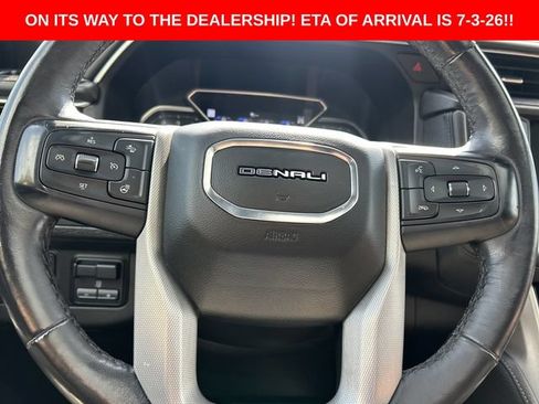 Used 2021 GMC Yukon Denali w/ Denali Premium Package AWD/4WD image 19