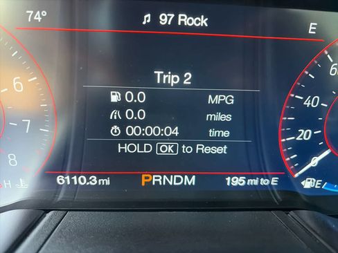 Used 2020 Ford Mustang Shelby GT500 w/ Technology Package RWD image 9