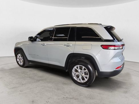 Used 2022 Jeep Grand Cherokee Limited AWD/4WD image 7