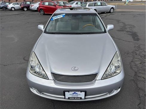 Used 2005 Lexus ES 330 image 8