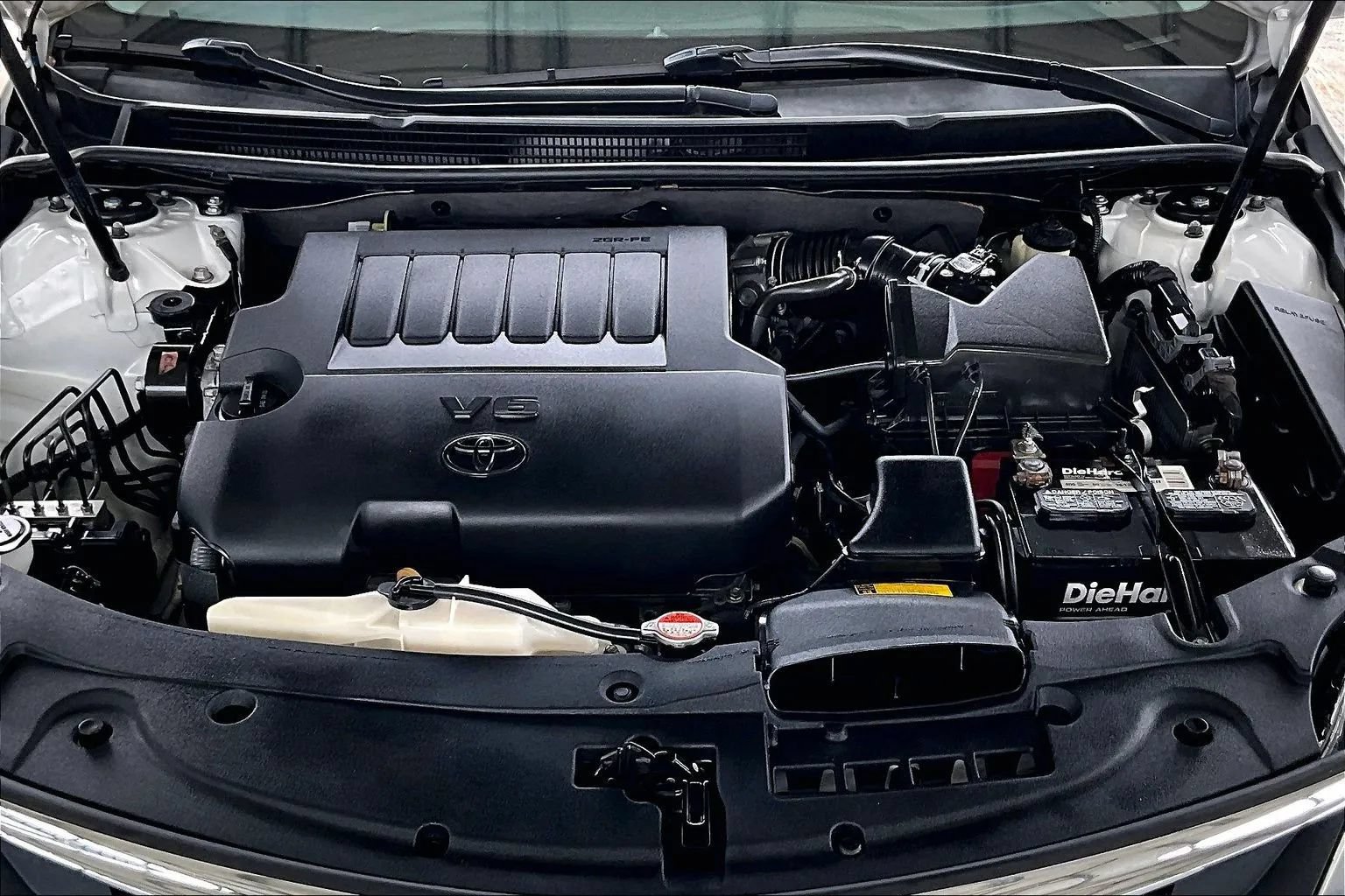 Used 2016 Toyota Avalon XLE Plus FWD image 27