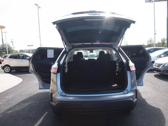 Used 2021 Ford Edge SE AWD/4WD image 5