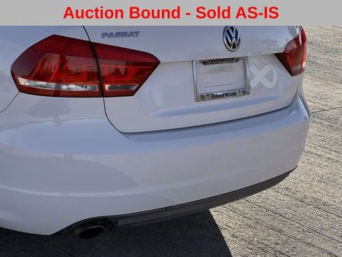 Used 2013 Volkswagen Passat 2.5 SE image 6