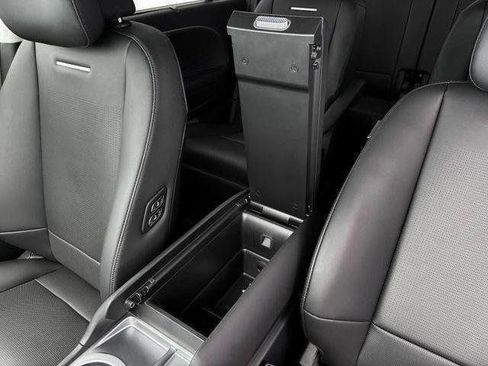 New 2026 Hyundai Ioniq 9 Limited image 27