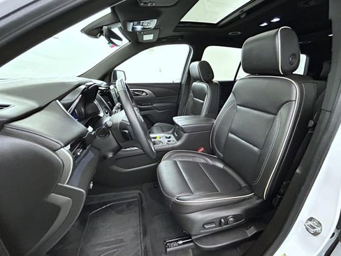 Used 2023 Chevrolet Traverse Premier w/ Redline Edition AWD/4WD image 10