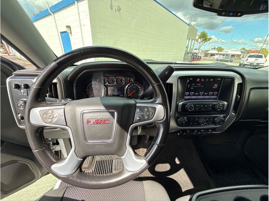 Used 2016 GMC Sierra 1500 SLE w/ SLE Value Package AWD/4WD image 24