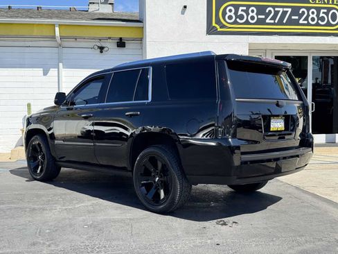 Used 2018 Cadillac Escalade Platinum AWD/4WD image 13