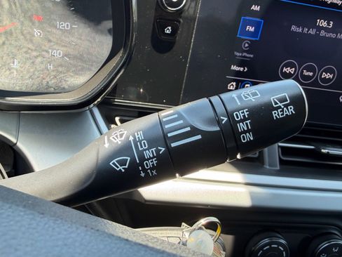 Used 2025 Chevrolet Trax LS FWD image 24