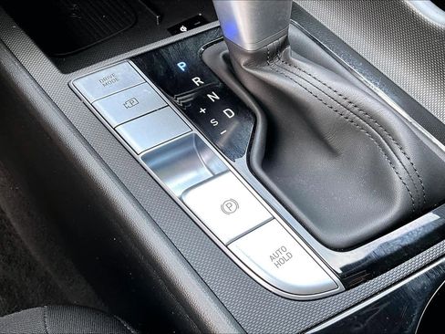 Used 2024 Hyundai Elantra SEL w/ Convenience Package FWD image 29