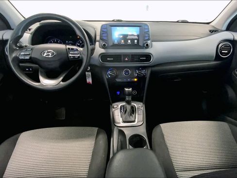 Used 2019 Hyundai Kona SE image 9