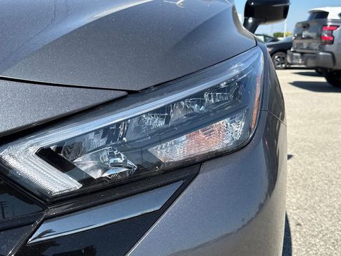 New 2025 Nissan Versa SR w/ Trunk Package image 10