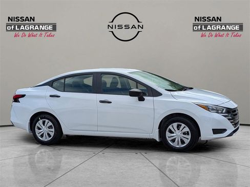 New 2025 Nissan Versa S w/ Trunk Package image 4