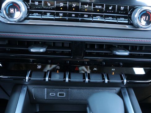 New 2026 Chevrolet Colorado Z71 w/ Z71 Convenience Package 2 image 21