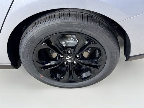 New 2025 Honda Accord SE image 36