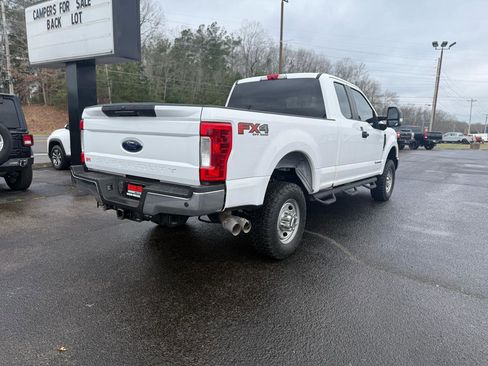 Used 2017 Ford F350 XL w/ Power Equipment Group image 4