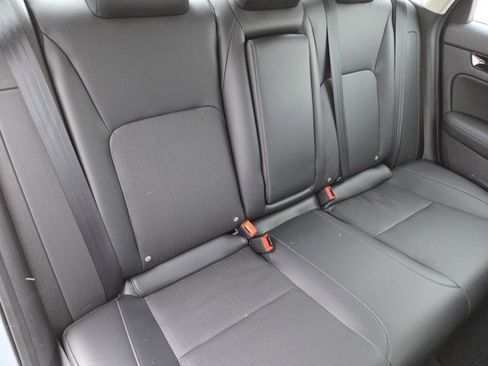 Used 2022 Honda Civic Touring image 25