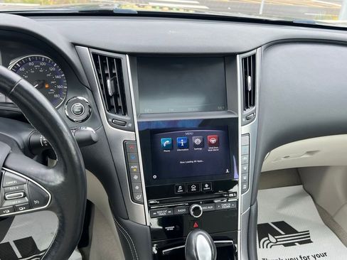 Used 2014 INFINITI Q50 AWD w/ Moonroof Package image 20
