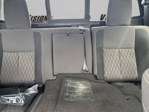 Used 2024 Nissan Titan SV w/ SV Bronze Edition Package RWD image 19