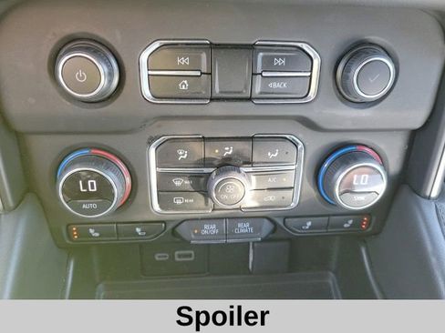 Used 2023 Chevrolet Suburban LT RWD image 11