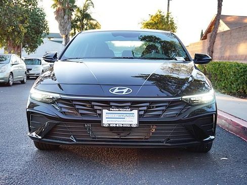 New 2026 Hyundai Elantra Sport image 5