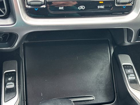 Used 2021 Kia Sorento EX image 31