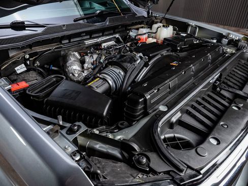 Used 2025 Chevrolet Silverado 2500 High Country w/ Technology Package image 41