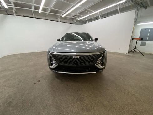 Certified 2024 Cadillac Lyriq Luxury w/ LPO, Floor Liner Package image 9