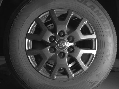 Used 2003 Toyota 4Runner SR5 AWD/4WD image 13