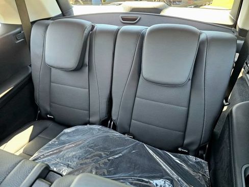 New 2026 Mercedes-Benz GLS 450 4MATIC image 26