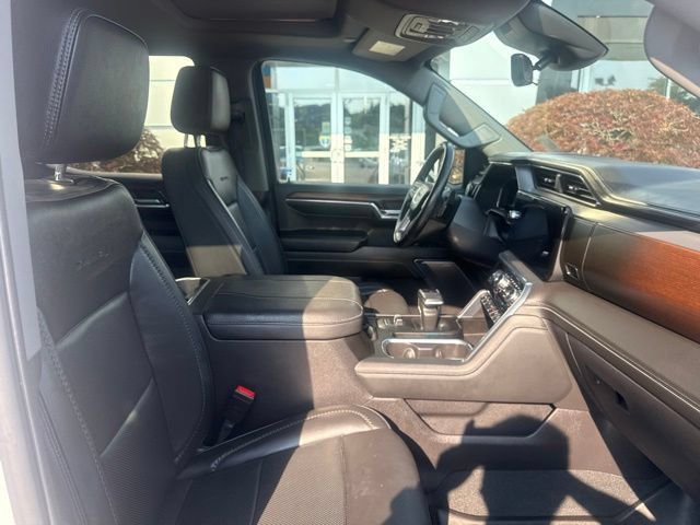 Used 2024 GMC Sierra 1500 Denali w/ Denali Reserve Package AWD/4WD image 35