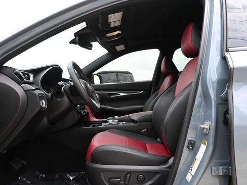 Certified 2025 INFINITI QX50 Sport AWD/4WD image 15