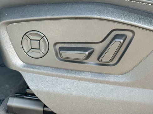 New 2026 Audi Q8 Premium Plus image 24