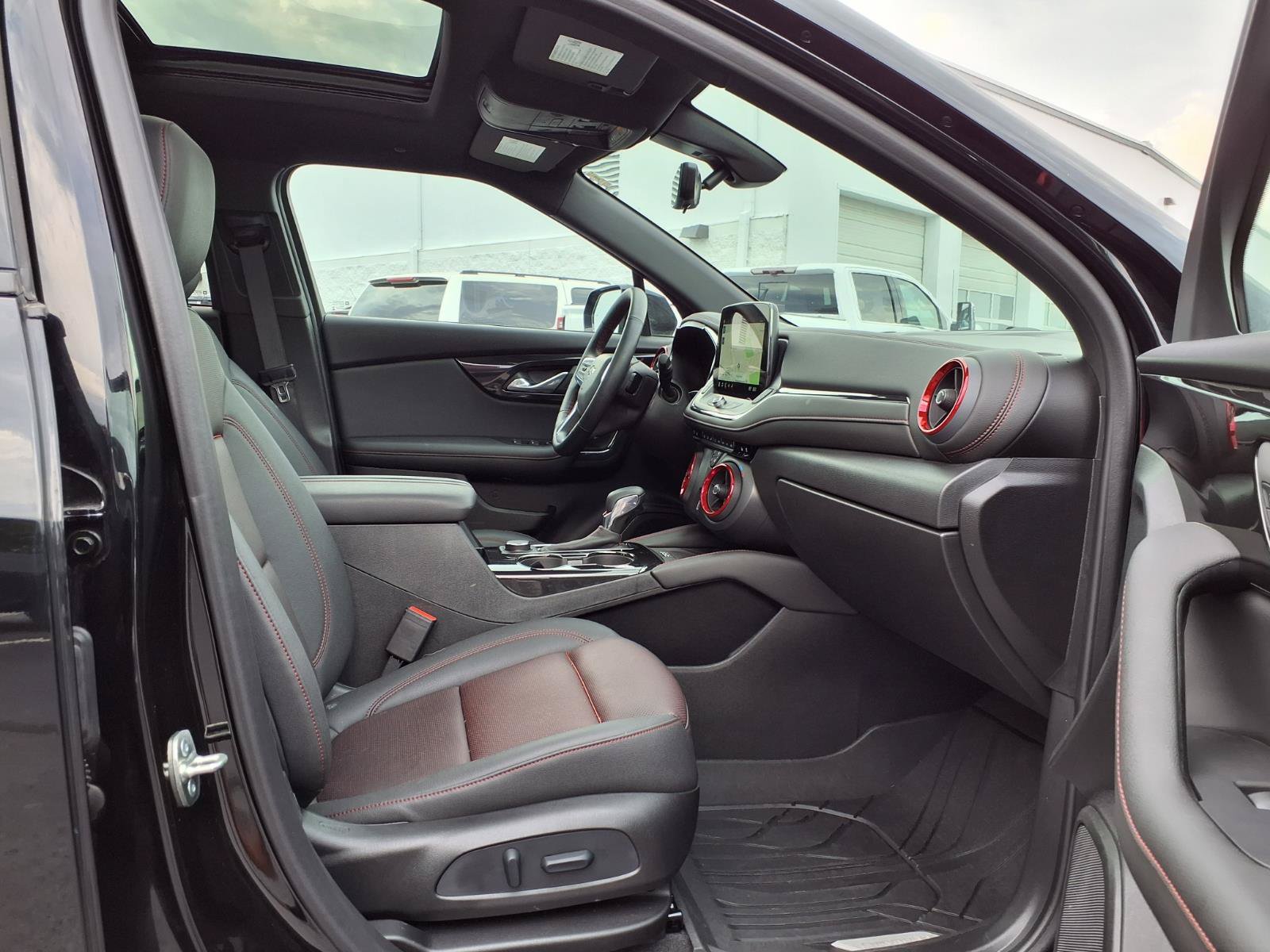 Used 2026 Chevrolet Blazer RS w/ Driver Confidence II Package FWD image 29