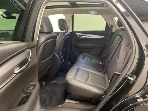 Used 2019 Cadillac XT5 Luxury image 21