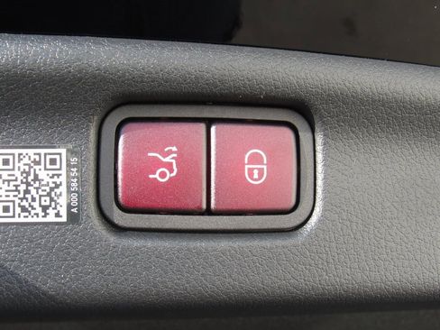 Certified 2024 Mercedes-Benz C 300 4MATIC Sedan w/ AMG Line w/ Night Package image 23