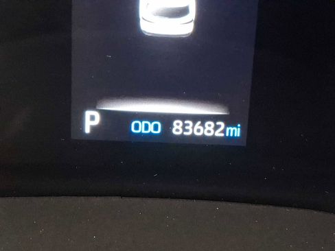 Used 2021 Toyota Sienna XLE w/ XLE Plus Package image 18