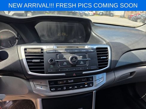 Used 2013 Honda Accord LX image 9