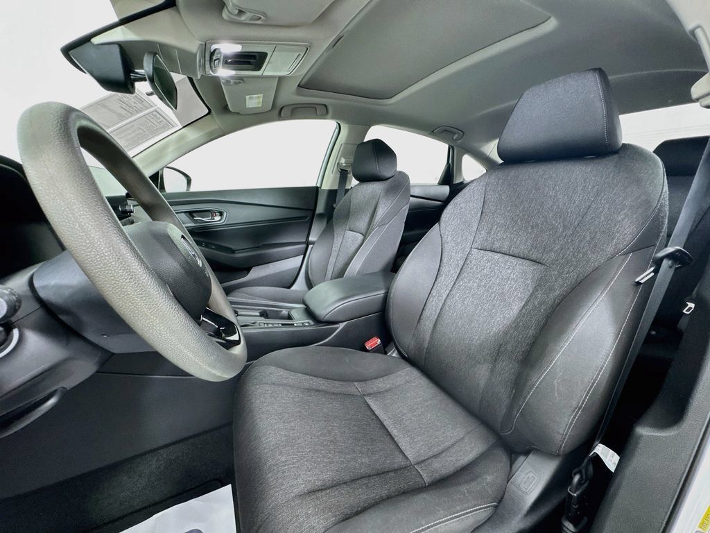 Used 2023 Honda Accord EX image 26