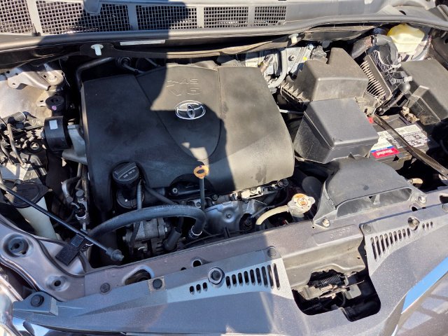 Used 2020 Toyota Sienna XLE Premium FWD image 19