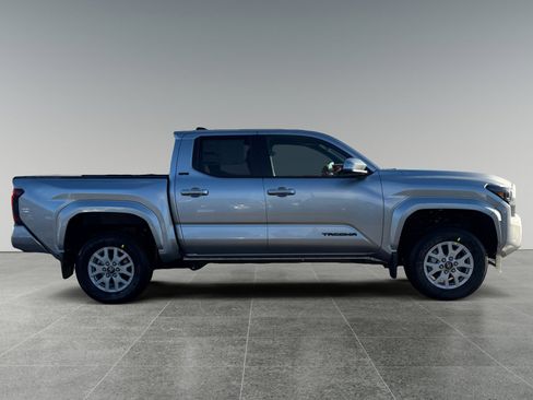 New 2026 Toyota Tacoma SR5 image 6