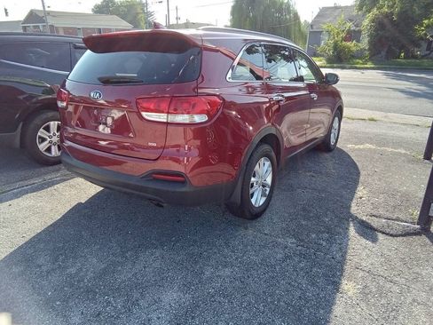 Used 2016 Kia Sorento FWD w/ LX Convenience Package image 9