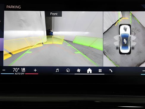 Certified 2025 BMW 530i xDrive w/ Premium Package image 25