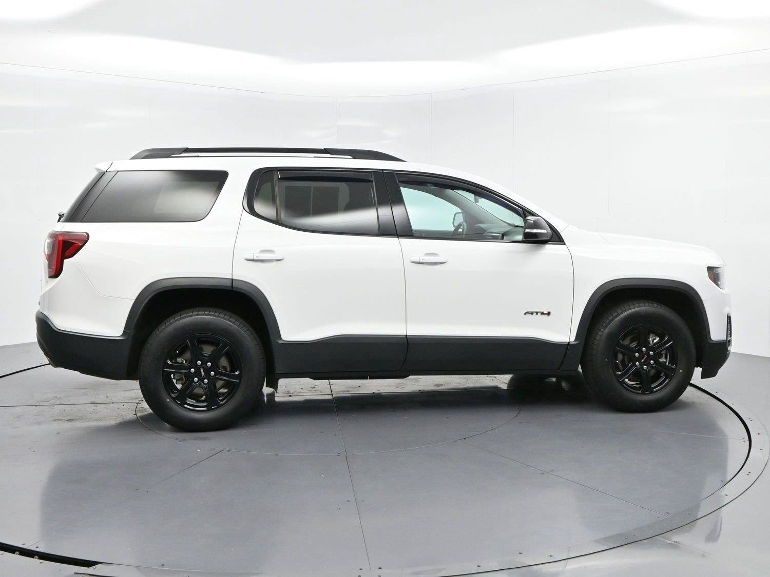 Used 2021 GMC Acadia AT4 w/ LPO, Floor Liner Package AWD/4WD image 8