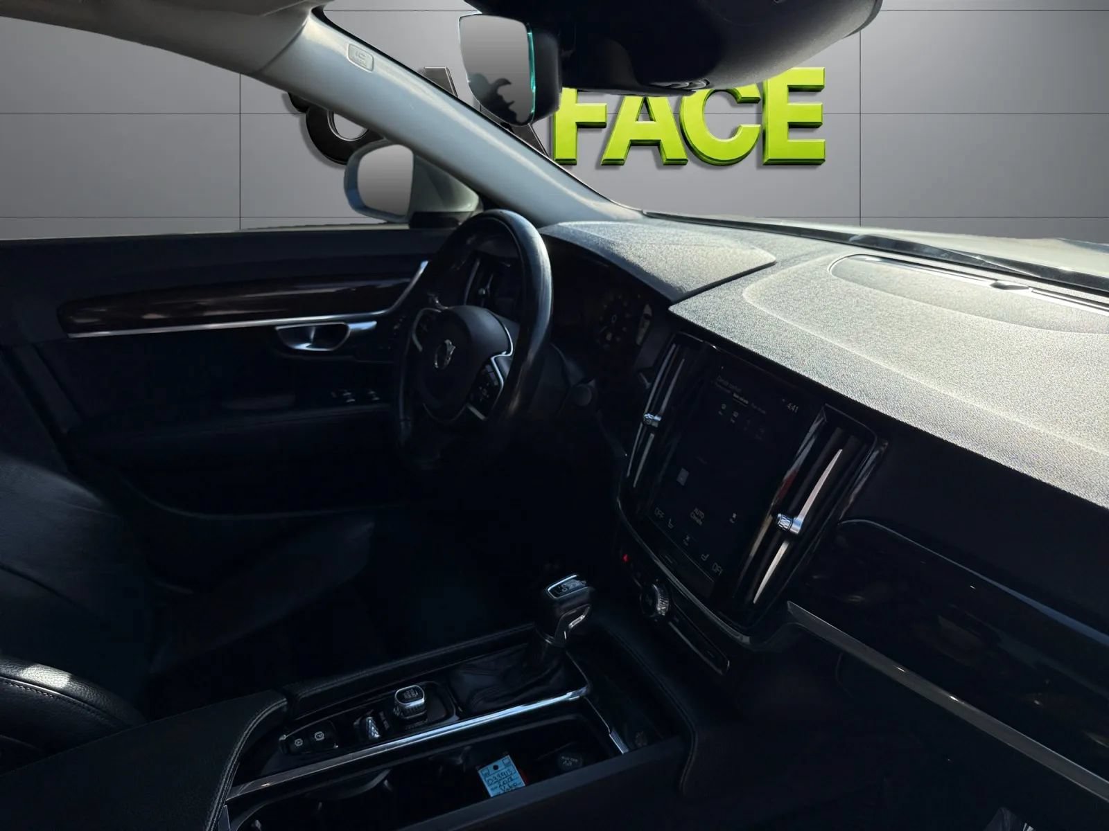 Used 2018 Volvo S90 T5 Momentum AWD/4WD image 26