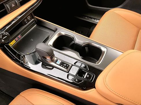 Used 2025 Lexus NX 350 AWD w/ Premium Package image 17
