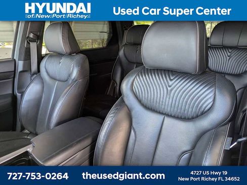 Used 2024 Hyundai Palisade Calligraphy image 7